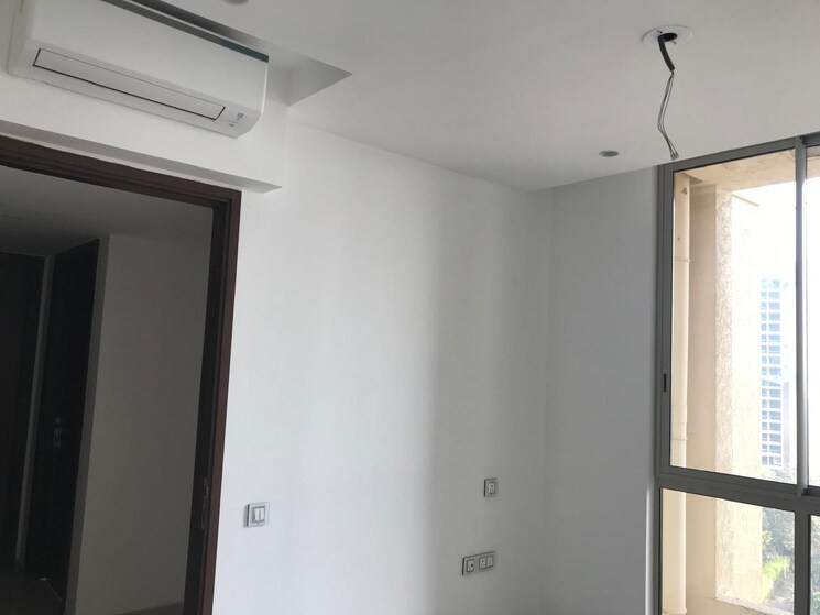 Room, one-hiranandani-park 3 Bedroom 1350 Sq.Ft. Apartment In Ghodbunder Road Thane 7634434