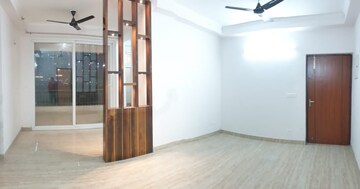 Room in 3 BHK Apartment at JKG Palm Court, Sector 16c Greater Noida – for Sale