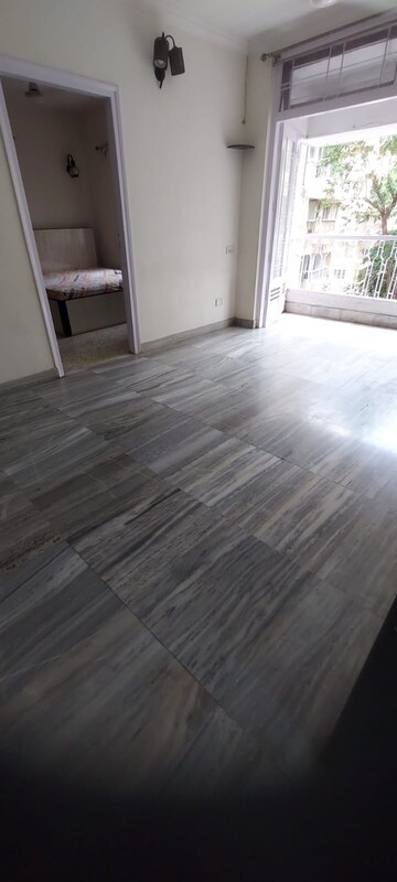 Room in 2 BHK Apartment at Raheja Complex, Malad East – for Sale