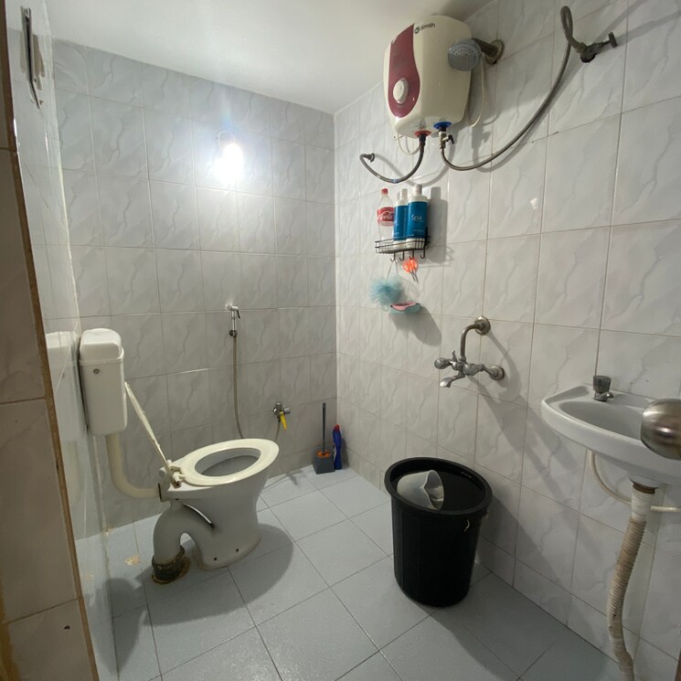 Bathroom, shah-gagan-garima 2 Bedroom 1030 Sq.Ft. Apartment In Bopodi Pune 7635082
