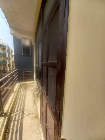 Building Lobby in 2 BHK Builder Floor at Dwarka Mor – for Rent