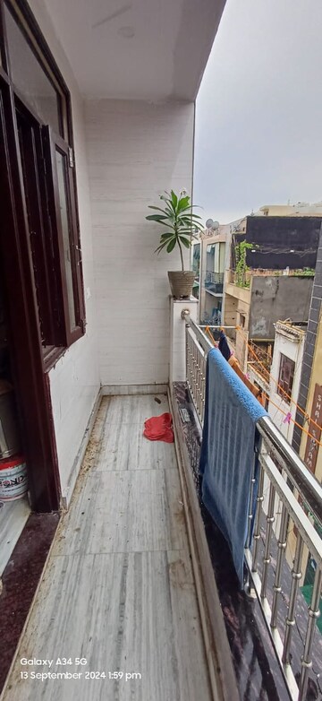 Balcony in 1 BHK Builder Floor at Dwarka Mor – for Rent