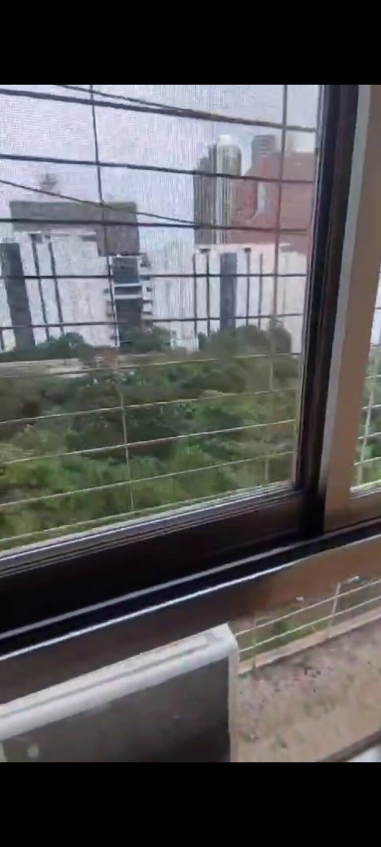 Balcony, om-trimurti-towers 1 Bedroom 410 Sq.Ft. Apartment In Sion East Mumbai 7635112