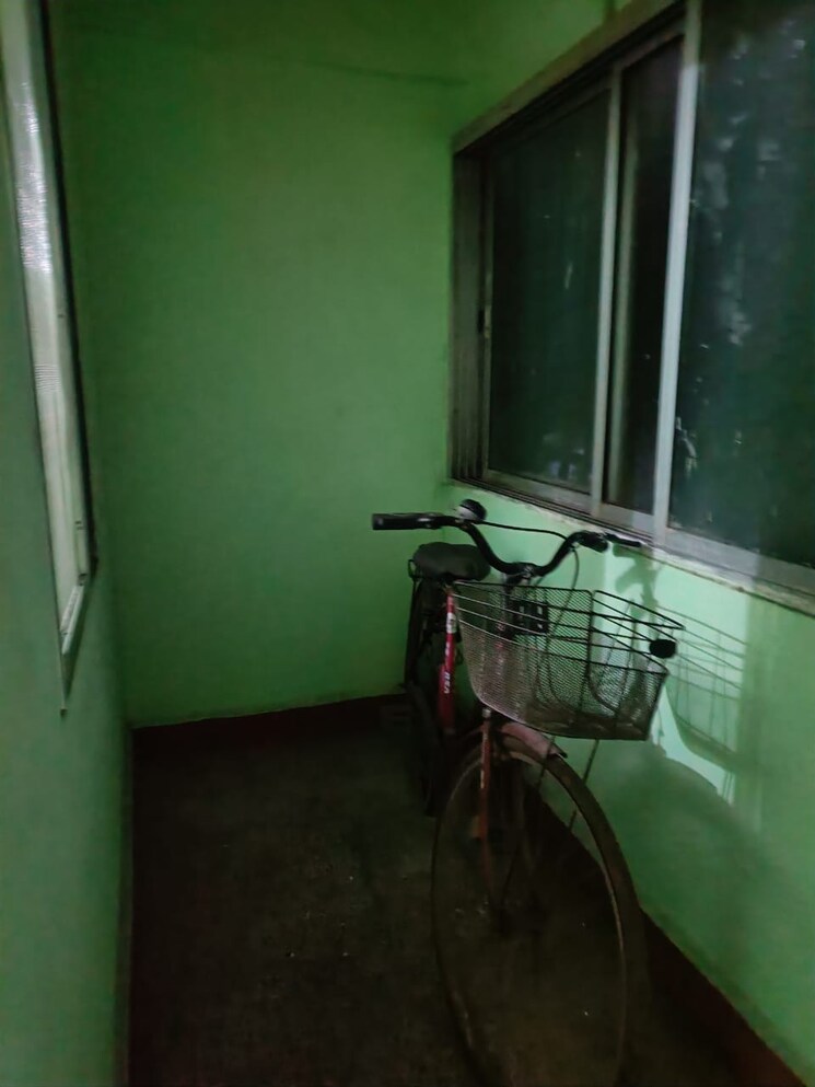 Balcony, shreerang-chs 1 Bedroom 550 Sq.Ft. Apartment In Shrirang Society Thane 7635175