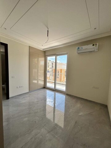 Room in 4 BHK Apartment at Dhakoli Village – for Sale