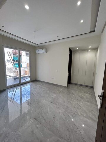 Room in 4 BHK Apartment at Dhakoli Village – for Sale