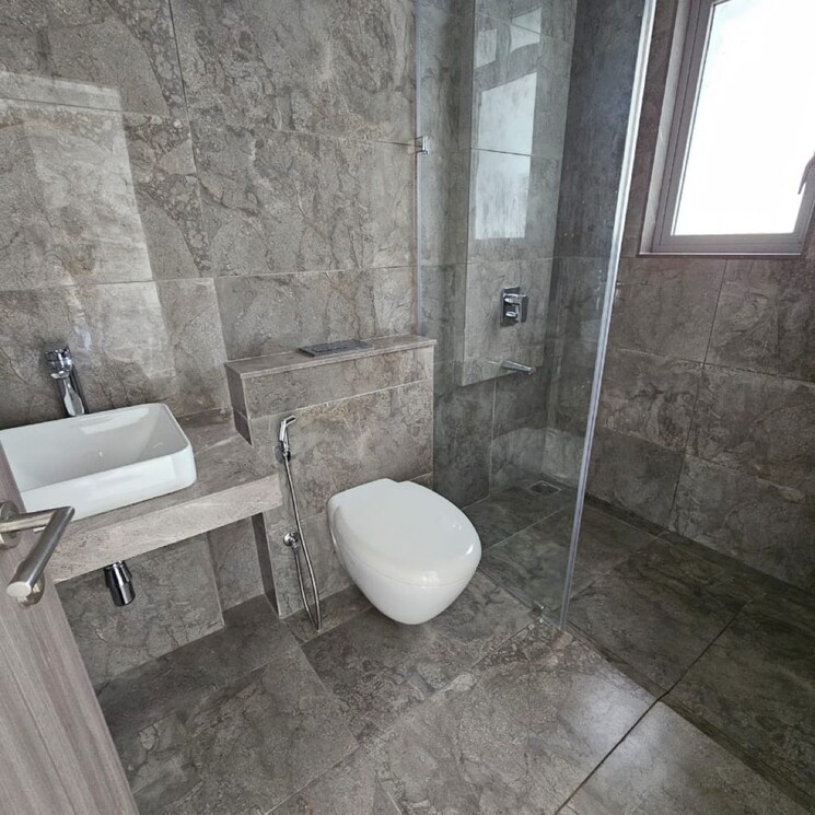 Bathroom, oberoi-sky-city 3 Bedroom 1073 Sq.Ft. Apartment In Khande Rao Dongari Mumbai 7635204