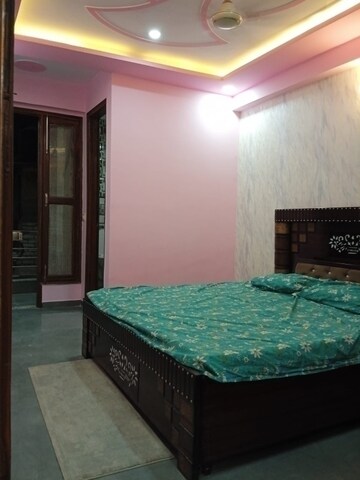 1 BHK Builder Floor For Sale in Mahavir Enclave 1