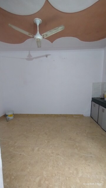 Room in 1 RK Builder Floor at Uttam Nagar – for Sale