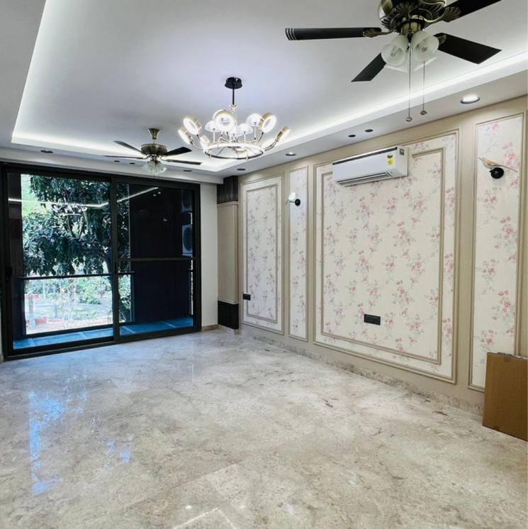 Room, south city 2 4 Bedroom 360 Sq.Yd. Builder Floor In South City 2 Gurgaon 7635600