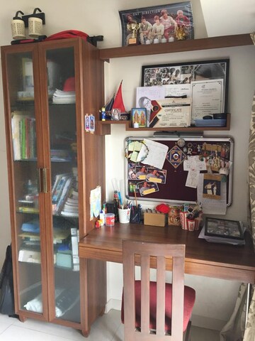 Furnished Amenities in 2 BHK Apartment at Mittal Tower, Louis Wadi – for Sale