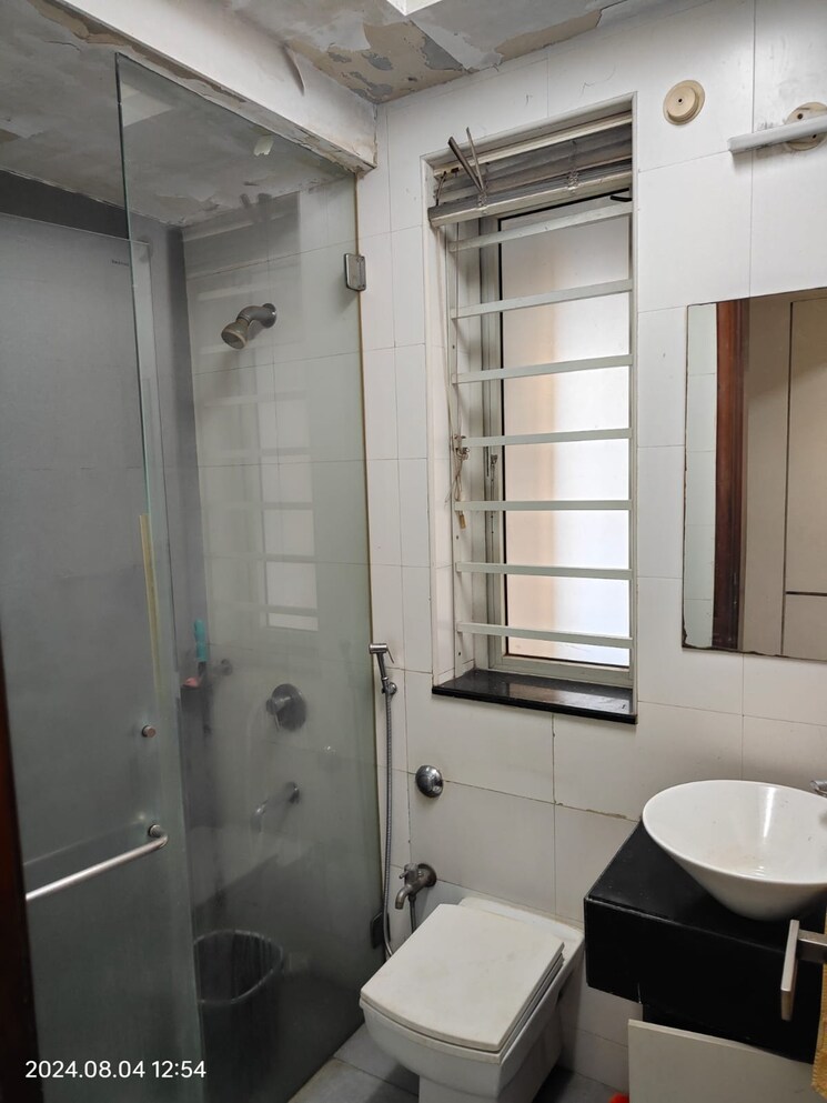 Bathroom, vedant-complex-chs 2 Bedroom 850 Sq.Ft. Apartment In Samata Nagar Thane 7635685
