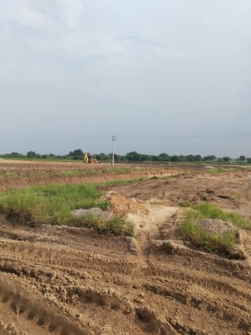  Plot For Sale in Peddapur