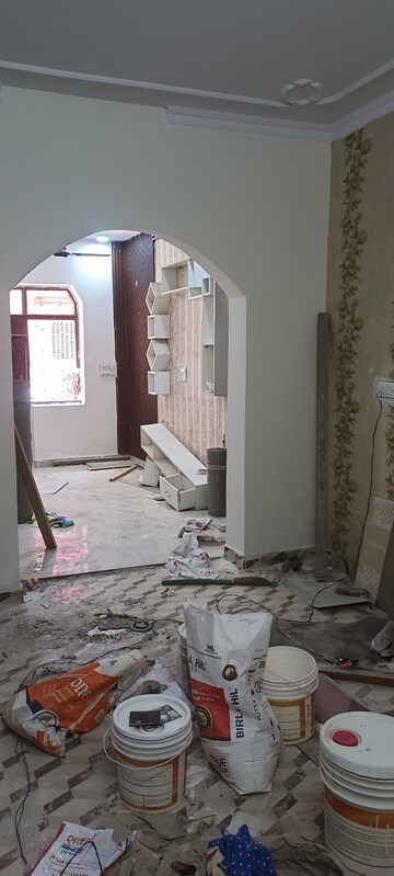Building Lobby in 4 BHK Independent House at Jyoti Park – for Sale