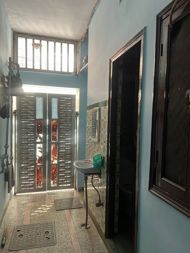 Exterior View, arjun nagar 2.5 Bedroom 45 Sq.Yd. Independent House In Arjun Nagar Gurgaon 7636094