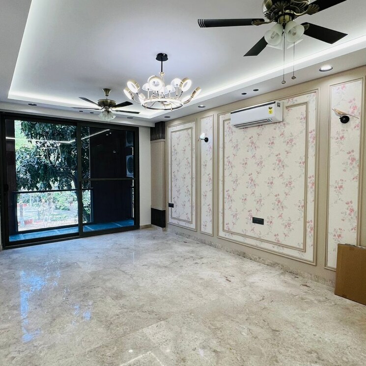 Room, south city 2 4 Bedroom 360 Sq.Yd. Builder Floor In South City 2 Gurgaon 7636723