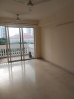 3 BHK + Pooja Room 1755 Sq.Ft. Apartment in DLF Regal Gardens