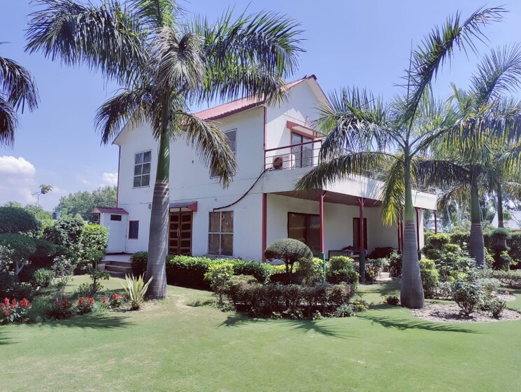 Exterior View, gaur-yamuna-city-6th-park-view  105 Sq.Yd. Plot In Gaur Yamuna City Greater Noida 7637287