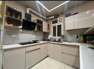Kitchen in 3 BHK Builder Floor at Vaishali Sector 5 – for Sale