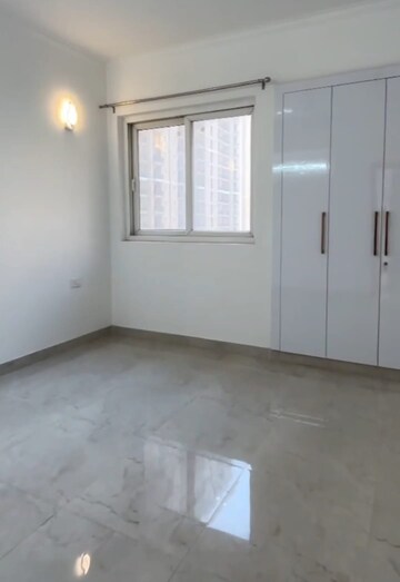 Room in 3 BHK Apartment at ATS Le Grandiose, Sector 150 – for Sale
