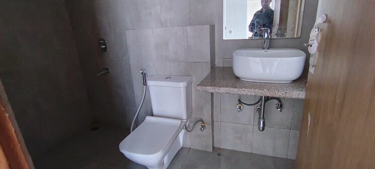 Bathroom, ss-the-leaf 3.5 Bedroom 2408 Sq.Ft. Apartment In Sector 85 Gurgaon 7637737