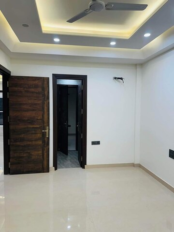 Building Lobby in 3 BHK Builder Floor at Chattarpur – for Sale