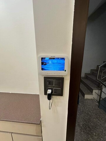 Furnished Amenities in 3 BHK Builder Floor at Chattarpur – for Sale