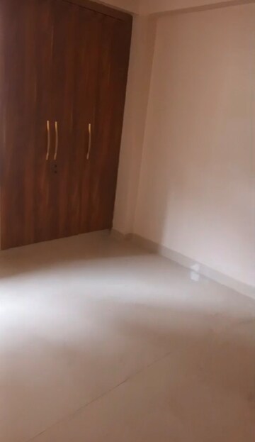 Room in 3 BHK Apartment at Ascent Savy Ville De, Raj Nagar Extension – for Sale