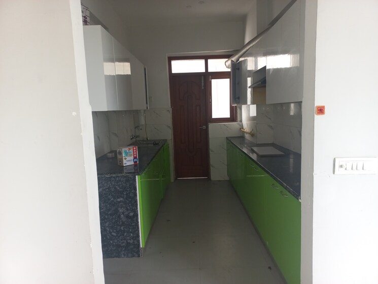 Kitchen, urbtech-hilston 3 Bedroom 1650 Sq.Ft. Apartment In Sector 79 Noida 7638099
