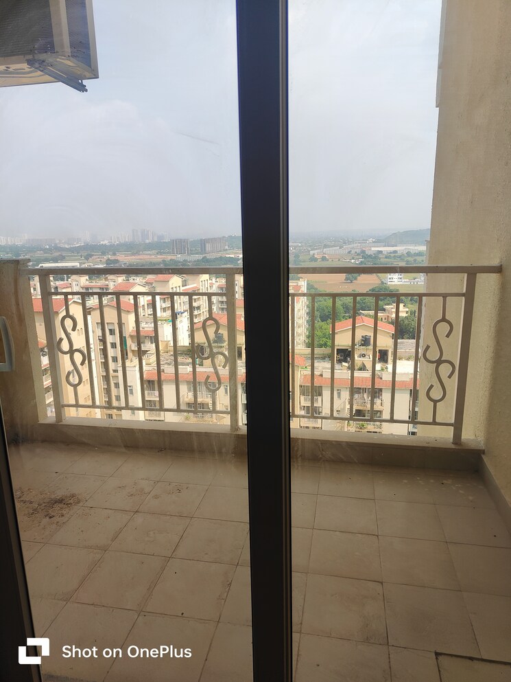 Balcony, dlf-the-primus 3 Bedroom 1799 Sq.Ft. Apartment In Sector 82a Gurgaon 7638092