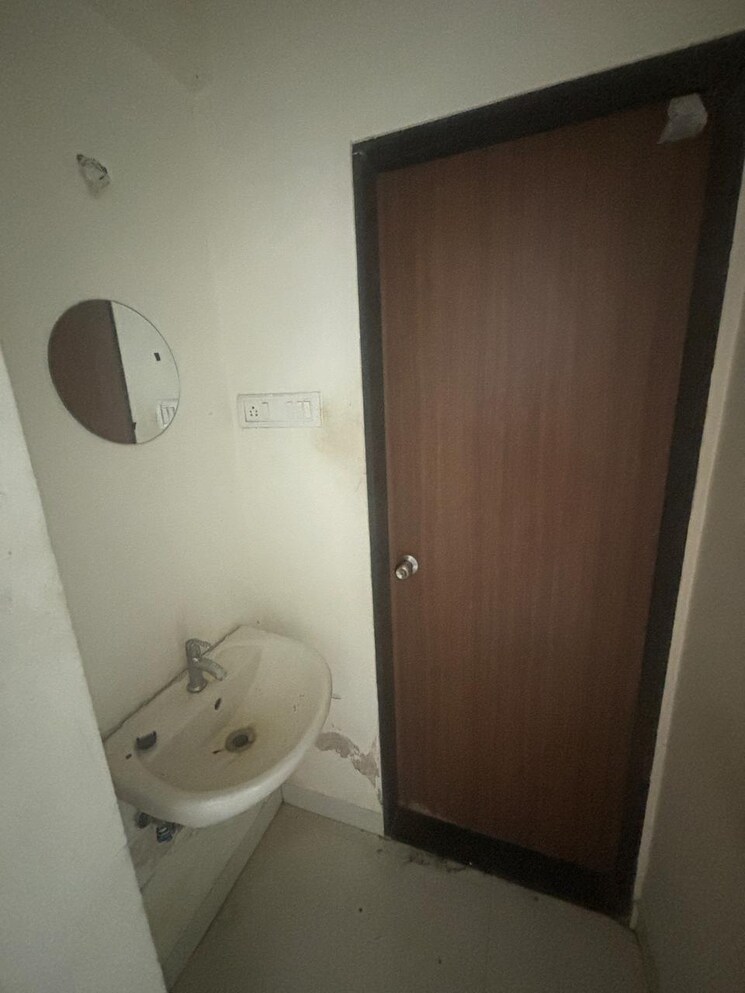 Bathroom, arunoday-heritage 1 Bedroom 775 Sq.Ft. Apartment In Bhandup West Mumbai 7638148