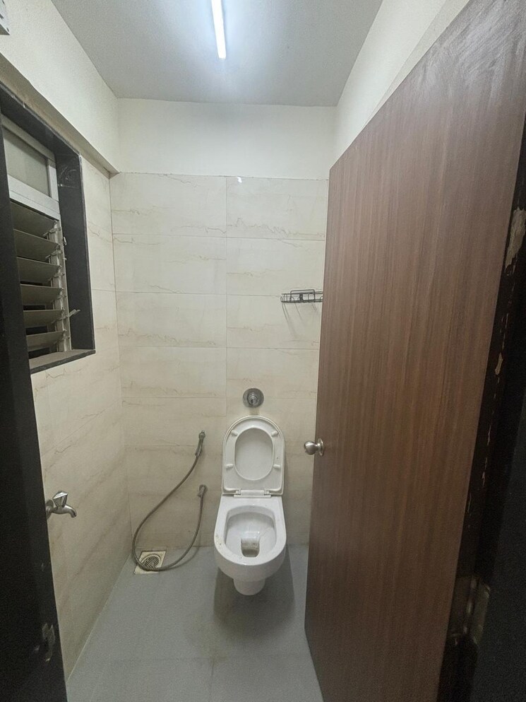 Bathroom, arunoday-heritage 1 Bedroom 775 Sq.Ft. Apartment In Bhandup West Mumbai 7638148