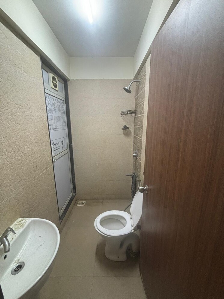 Bathroom, arunoday-heritage 1 Bedroom 775 Sq.Ft. Apartment In Bhandup West Mumbai 7638148