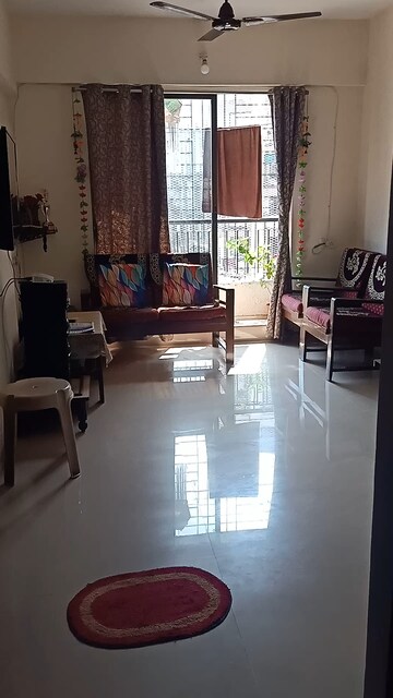 Living Room in 2.5 BHK Apartment at Sanghvi Valley, Kalwa – for Sale
