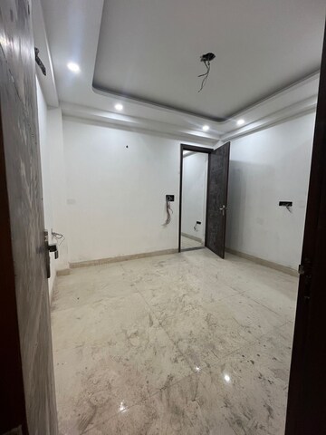 Room in 2 BHK Builder Floor at Chattarpur – for Sale