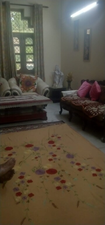 Living Room in 4 BHK Villa at RWA Apartments Sector 26, Sector 26 – for Sale