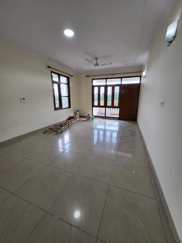 3 BHK Builder Floor For Sale in Sector 57