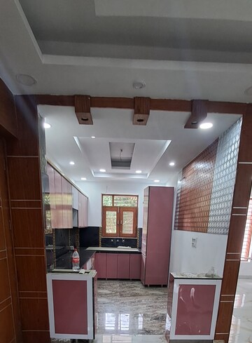 Kitchen in 3 BHK Builder Floor at Sector 31 – for Sale