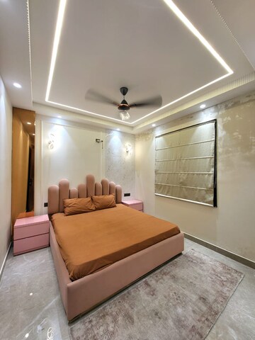 Bedroom in 4 BHK Builder Floor at SS Southend Floors, South City 2 – for Sale