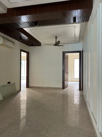 Building Lobby in 4 BHK Builder Floor at Auram Floor, South City 2 – for Sale