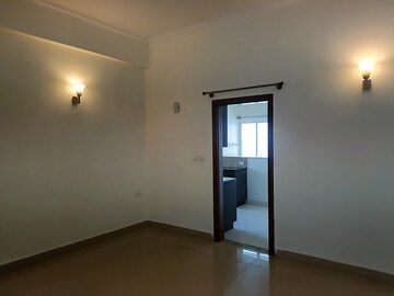 Room in 3.5 BHK Apartment at Prestige Kensington Gardens, Jalahalli – for Sale