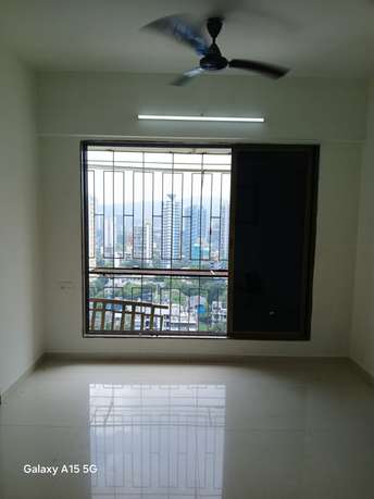 2 BHK Apartment For Rent in Gundecha Trillium Kandivali East Mumbai  7640406