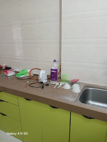 Master Bedroom in 3 BHK Apartment at Kanakia Challengers, Kandivali East – for Sale