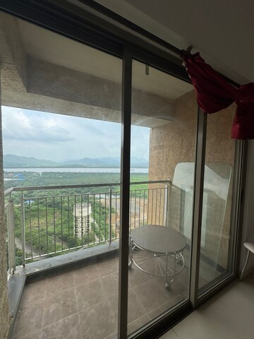 Staircase in 2.5 BHK Apartment at Lodha Splendora, Ghodbunder Road – for Sale