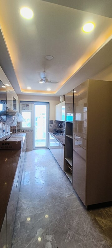 Building Lobby in 3.5 BHK Apartment at Ramprastha Skyz, Sector 37d – for Sale