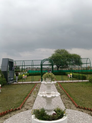  Plot – Garden View at Mohanlalganj - for Sale