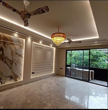 Room in 3 BHK Apartment at Mahavir Enclave 1 – for Sale