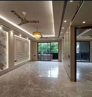 Room in 3 BHK Apartment at Mahavir Enclave 1 – for Sale
