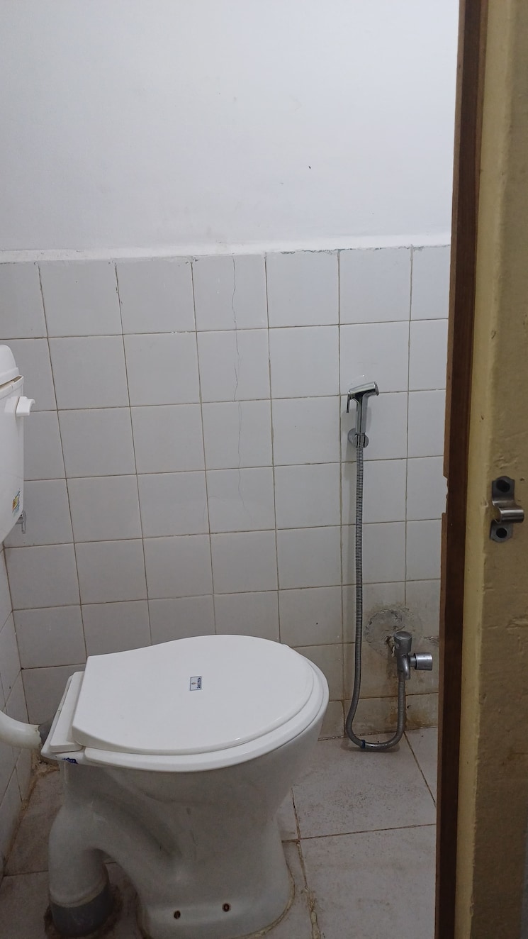 Bathroom, goel-ganga-hamlet 1 Bedroom 650 Sq.Ft. Apartment In Viman Nagar Pune 7641840