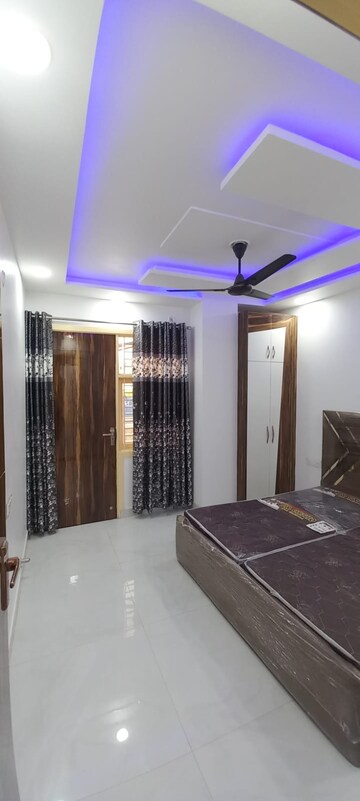 Bedroom in 2 BHK Builder Floor at Dlf Ankur Vihar – for Sale